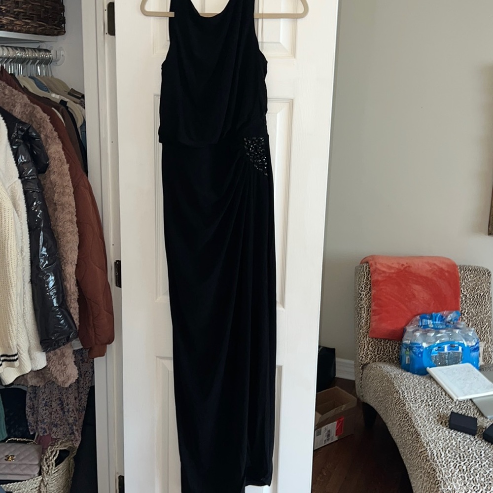 Long black dress
